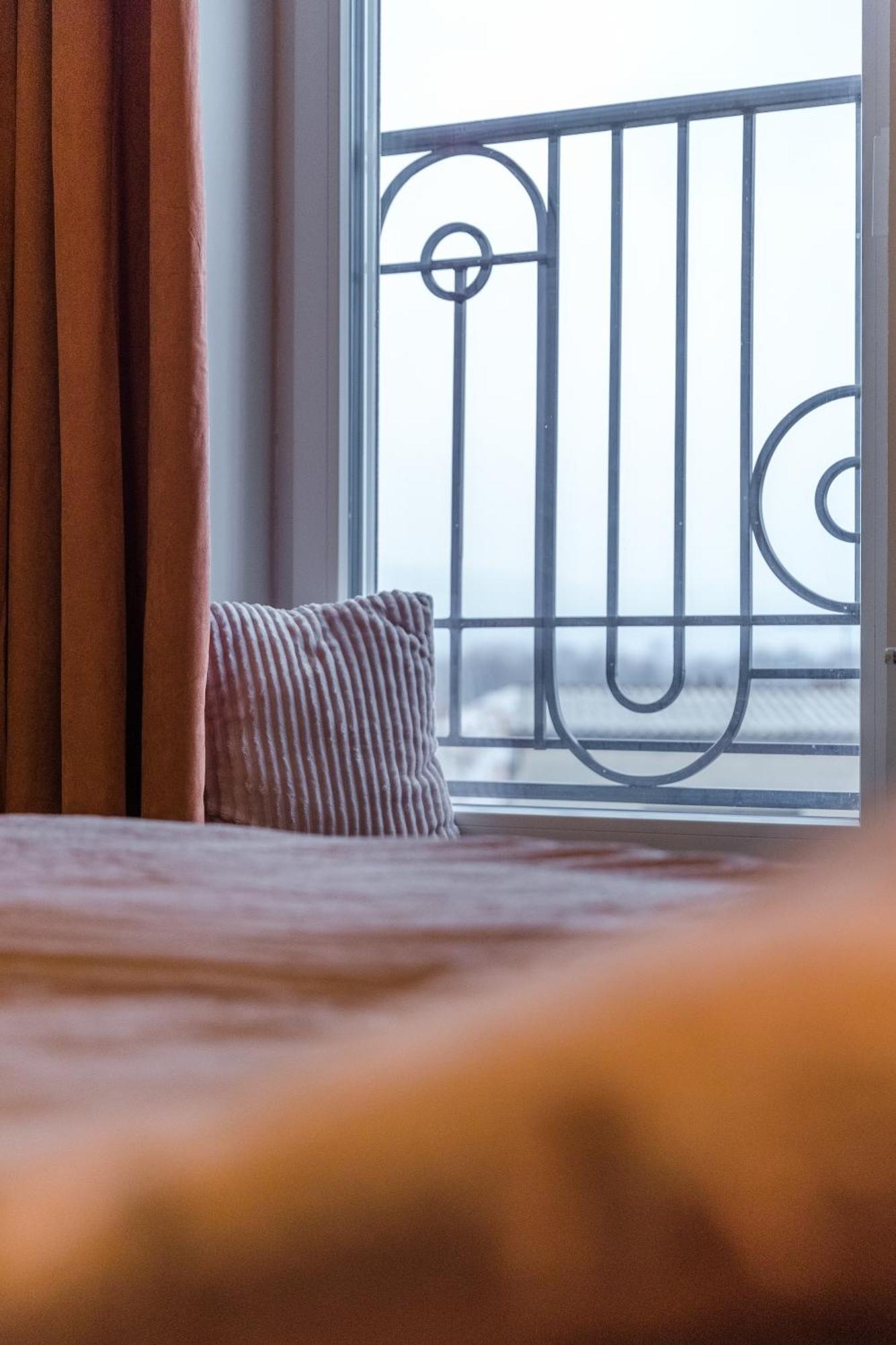 Apartman Nika Пирот Екстериор снимка